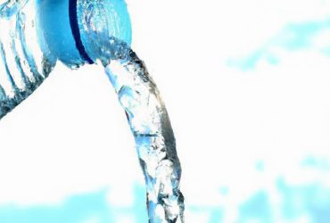 Hydration on the Run: The Importance of Water and Smart Replenishment Tips